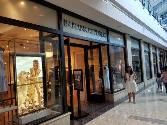 Banana Republic