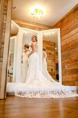 The Madelyn Venue & Guesthouse Bridal Suite