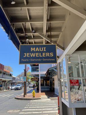 Maui Jewelers
