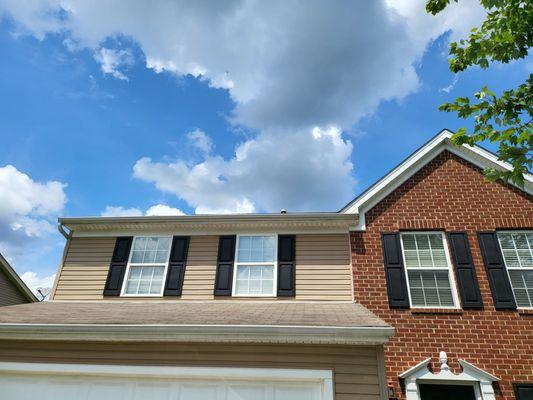 2 sets of blinds different from remainder of home that is priced at $2k they expect resident to change.