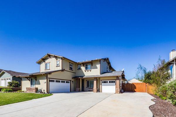 Featured Listing - 1525 Oak Bluffs Dr Orcutt, CA (805) 250-8287