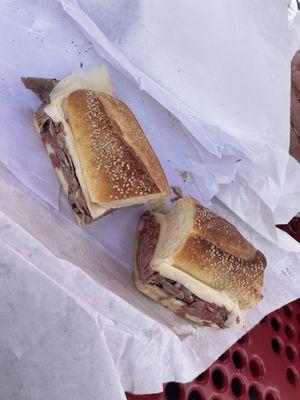 #14 roast beef, swiss, horseradish
