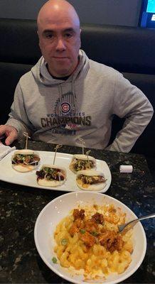 bao buns and buffalo mac and cheese