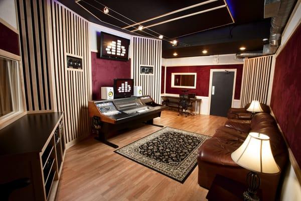 Dberg Studios