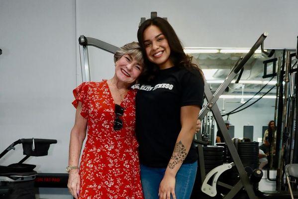 Call us (562)448-2082 and get started on a 15-Day tone and sculpt body program.