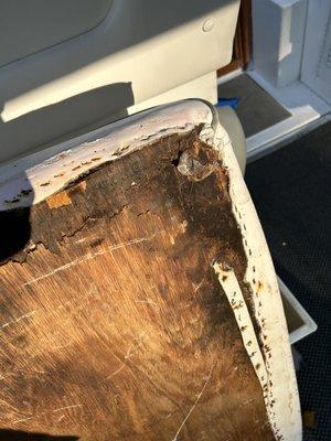 Armando's Upholstery