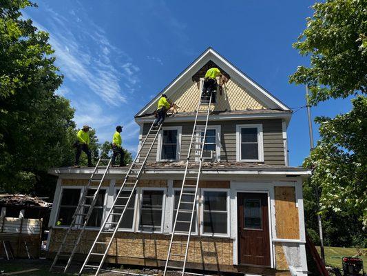 Galvez Construction Services