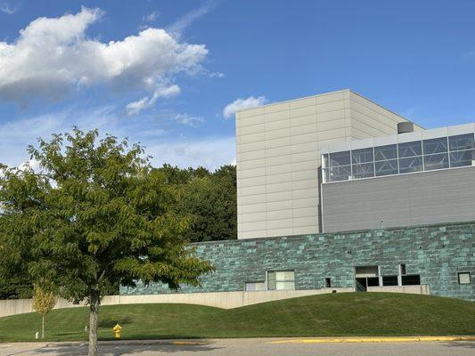 Forest Hills Fine Arts Center