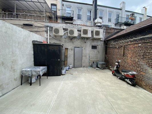 Modern New gut Renovated new construction built restaurant