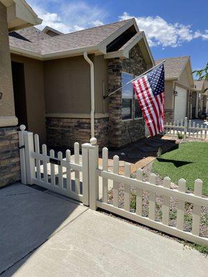 Rebekah Scarrow Properties, RE/ MAX 4000