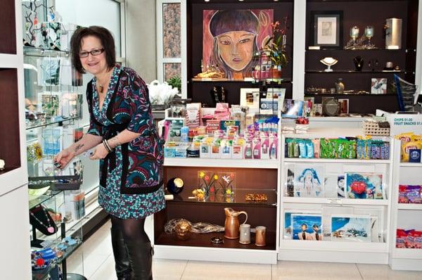 Carolyn Osborne the owner & artist