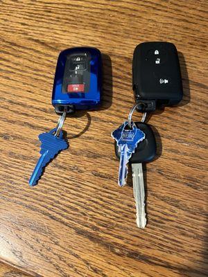 Awesome new Toyota Tacoma push button start keys, plus, plus, plus! Great value vs dealership!!