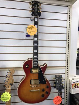 Gibson Guitar