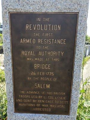 Monument to Leslie's Retreat