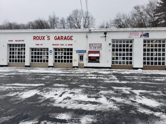 Roux's Garage