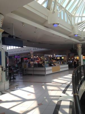 Marlborough Auntie Anne's -- Solomon Pond Mall: 601 Donald Lynch Boulevard, Marlborough Exterior in Mall