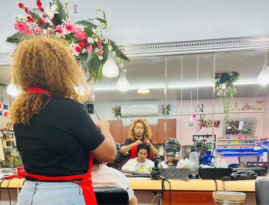 Anjolie Beauty Salon