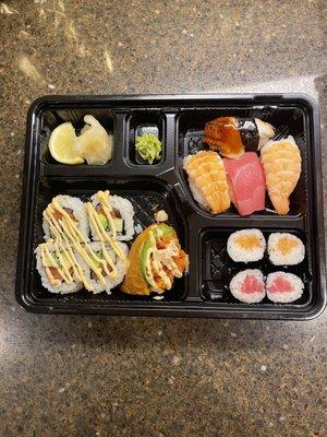 Lunch special tray