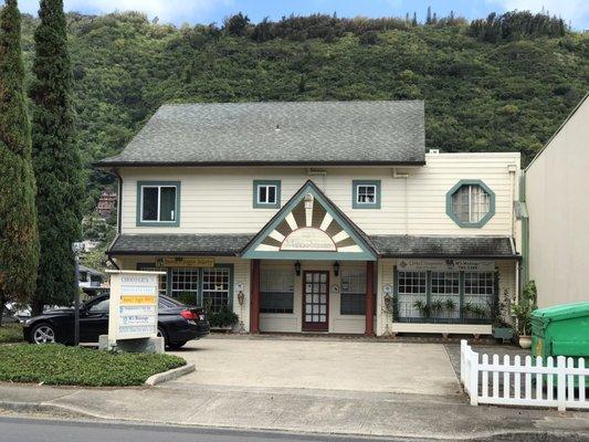 Parking lot and exterior. It is on the first floor.