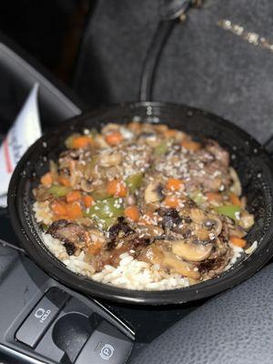 Teriyaki bowl with steak 7/10