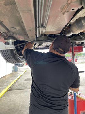 Replacing power steering high pressure hose