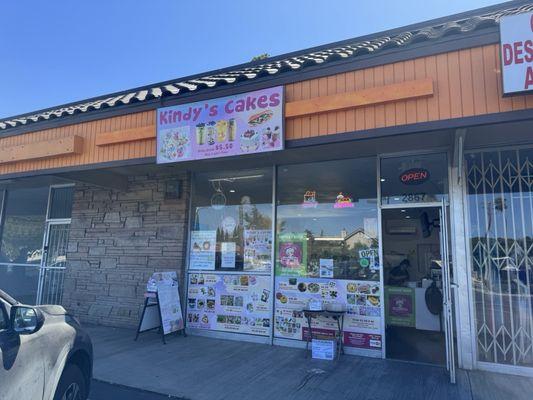 Kindys Cakes