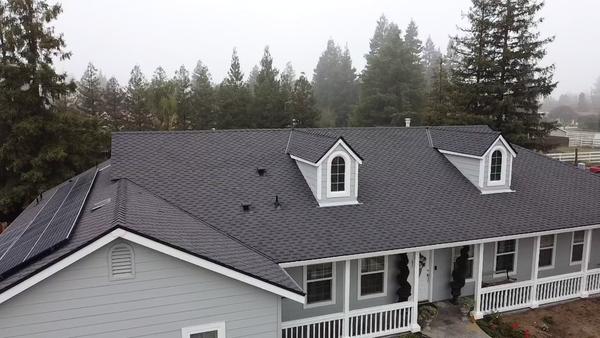 Ownes Corning WoodCrest Night Sky Color