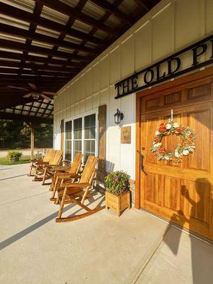 Front Entrance With Seating