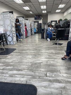 Imaginations Salon Suites