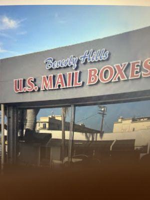 Beverly Hills U.S. Mailboxes