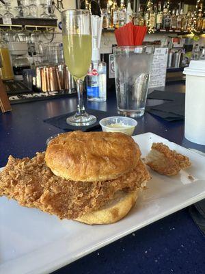 The Hive Bar & Grill