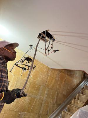 Ucredit Maintenance Contractor