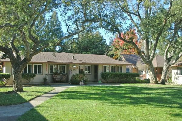 Rohlffs Manor - A Napa Senior Community
