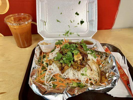Lemongrass tofu vermicelli salad, Thai iced tea
