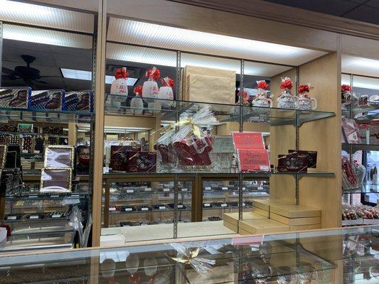 Anthony-Thomas Candy Shoppes