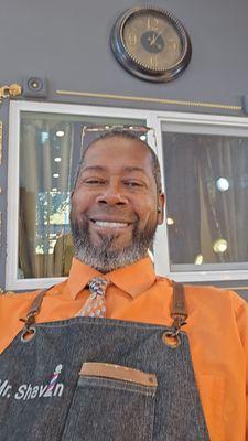 Mr. Shavin's Barber Services