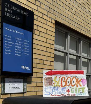 Brooklyn Public Library - Sheepshead Bay Library