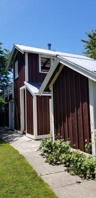 Mateo repainted both buildings.