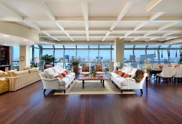 1200 Lakeshore Apartments