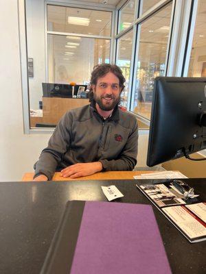 Justin. King of the Service Advisors!