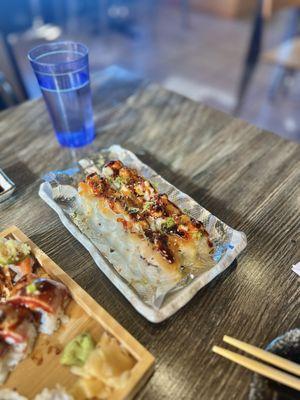 Baked Scallop Roll ($14.95)