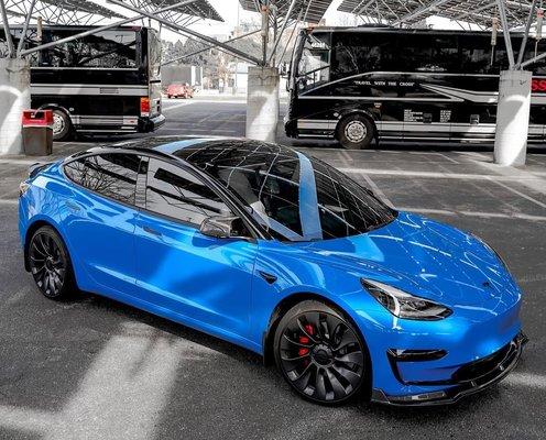 Tesla model 3 wrapped in Ultra gloss blue at luxotic customs
if you're in cumming ga and want your car wrapped call us now