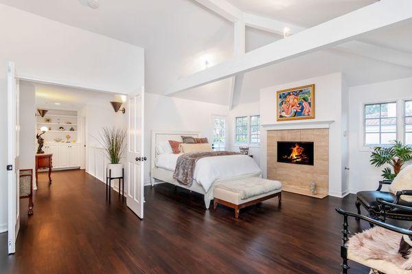 Jen Neumeister - Vista Sotheby's International Realty