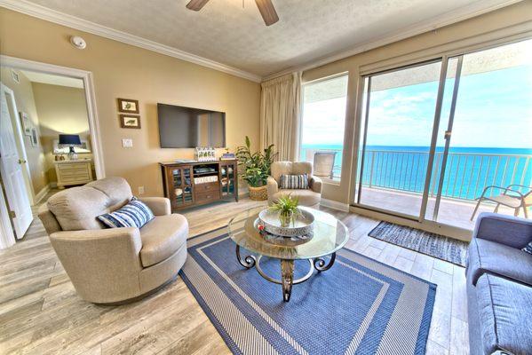 Comfortable and modern Living Room