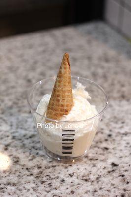 1 Scoop ($5.75) of Durian Ice Cream - texture is icier than expected. Durian taste isn't strong.