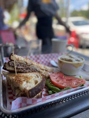 Breakfast sandwich and patty melts are too live for here !