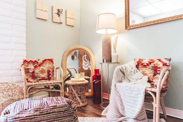 The Cura Room; a 1:1 wellness room for practitioners