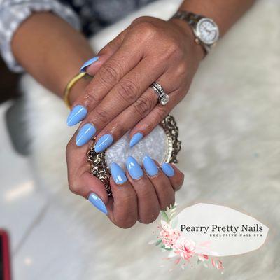 Pearry Pretty Nails Exclusive Nail Spa