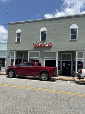 Front of restaurant.