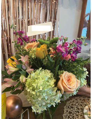 Flowers delivered from Unich Flowers